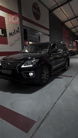 Lexus LX
